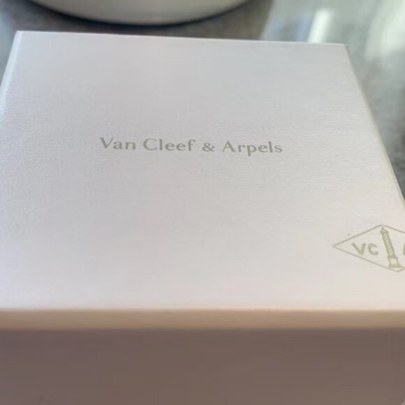 Van Cleef & Arpels Fashion earrings for women - Picture 5 of 9